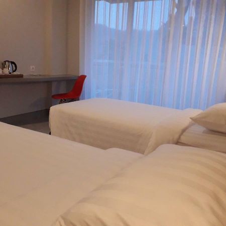 Bess Resort & Waterpark Hotel And Convention Malang Exterior foto