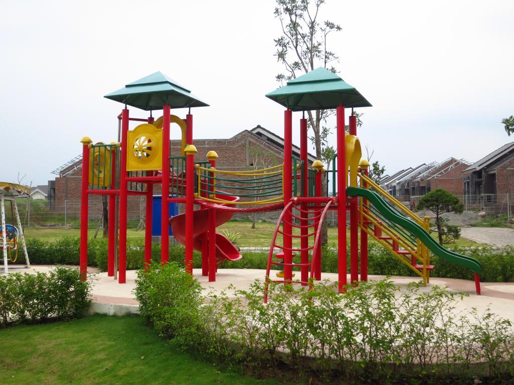 Bess Resort & Waterpark Hotel And Convention Malang Exterior foto
